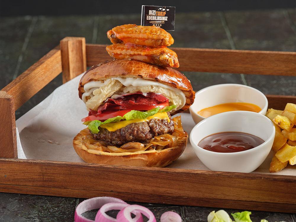 KANATLI BURGER