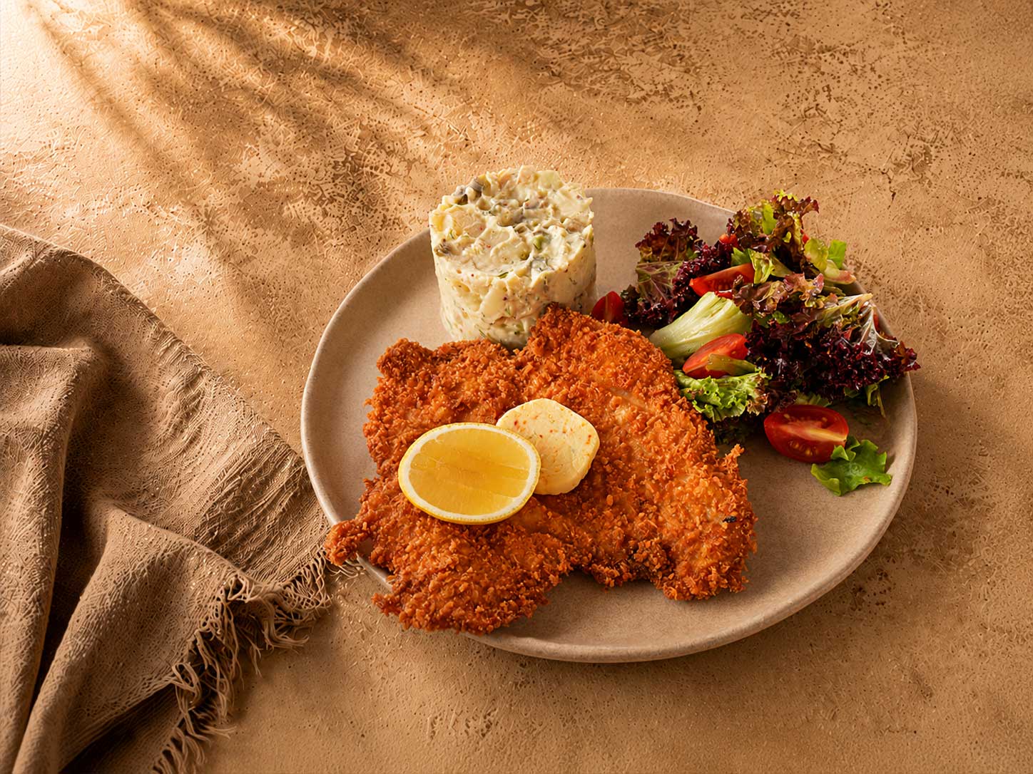 TAVUK SCHNİTZEL - CHICKEN SCHNITZEL