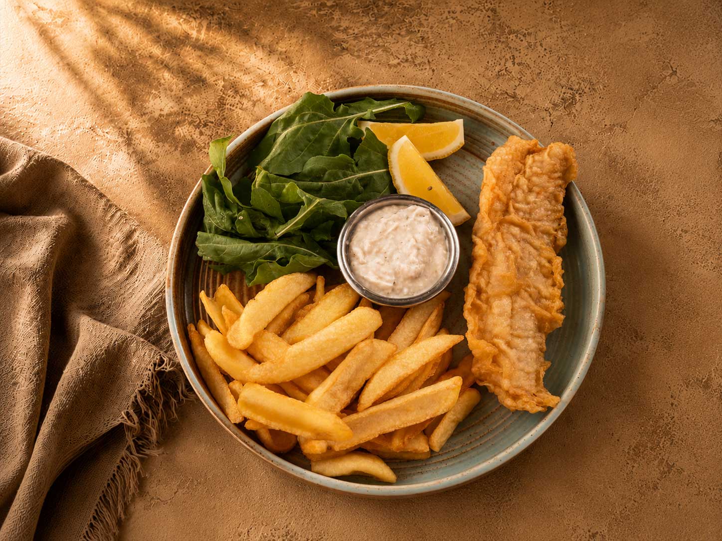 FISH & CHIPS